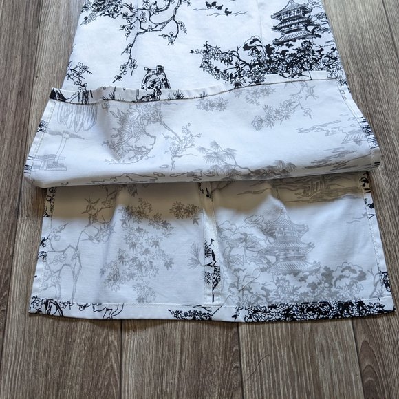 EUC (XS) - White Qipao Midi Dress - Picture 4 of 5